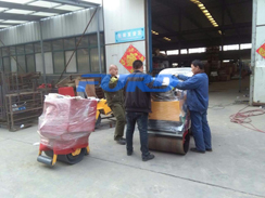 福瑞得機(jī)械座駕壓路機(jī)，手扶壓路機(jī)包裝發(fā)貨