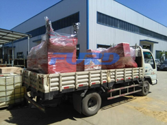 福瑞得機(jī)械手扶雙輪壓路機(jī)，座駕壓路機(jī)正式裝車發(fā)往客戶所在地
